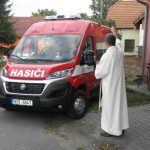 V Křenovicích pokřtili nové hasičské auto