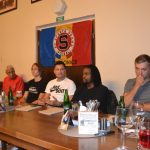 Strakoničtí fanoušci fotbalové Sparty se na derby naladili setkáním s hráči Costou a Hanouskem