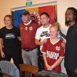 Strakoničtí fanoušci fotbalové Sparty se na derby naladili setkáním s hráči Costou a Hanouskem
