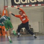 Házenkáři začali s chutí, minulého vítěze soutěže doma deklasovali o 12 gólů