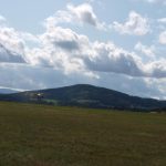 Soutěž v seskoku padákem pokračuje o strakonické pouti i v neděli