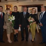 Alexandra Bryksa vystavuje sto akvarelů i luxusní limitovanou edici šátků