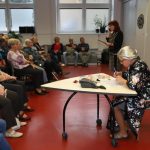 Seniory varují herci scénkami – Mě neoklameš, šmejde!