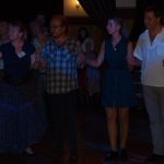 Festival Obrok s lektory, bálem a dortem pro opičky.