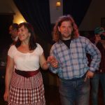Festival Obrok s lektory, bálem a dortem pro opičky.