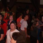 Festival Obrok s lektory, bálem a dortem pro opičky.