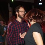 Festival Obrok s lektory, bálem a dortem pro opičky.