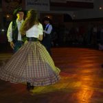 Festival Obrok s lektory, bálem a dortem pro opičky.