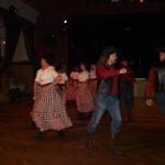 Festival Obrok s lektory, bálem a dortem pro opičky.