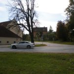 Provoz ve Lnářích zklidní nová kruhová křižovatka