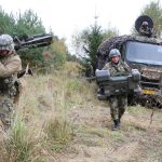 Hodnotitelé z NATO sledovali v Boleticích, jak strakoničtí vojáci bojují se vzdušným protivníkem