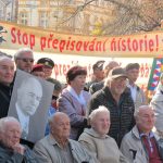 Na 450 lidí manifestovalo v Táboře za ochranu Benešových dekretů a proti snahám o jejich prolomení