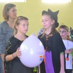 Strašidelné masky a dýně. V Sedlici se bavili při Strašidelném bálu