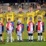Písečtí si v pátek večer u Otavy na Slavii posvítili