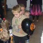 Halloween zavítal do Bošovic. Překvapení bylo v rakvi