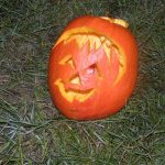 Halloween zavítal do Bošovic. Překvapení bylo v rakvi