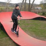 V Písku bylo otevřeno víceúčelové hřiště a pumptracková dráha. Senioři v okolí nejsou nadšení