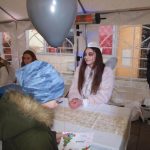 Děti napsaly Ježíškovi a andělský rytíř rozsvítil vánoční strom