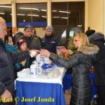 Čertovský rej na táborském zimáku pobavil i pomohl