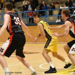 Jihočeské derby ovládli Sršni a bez prohry vyskočili na vrchol tabulky