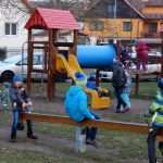 Děti zvoněním u soběslavské Hlásky přivolaly anděla. Předaly mu přání pro Ježíška