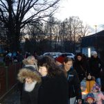 Děti zvoněním u soběslavské Hlásky přivolaly anděla. Předaly mu přání pro Ježíška