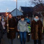 Děti zvoněním u soběslavské Hlásky přivolaly anděla. Předaly mu přání pro Ježíška