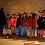 Děti zvoněním u soběslavské Hlásky přivolaly anděla. Předaly mu přání pro Ježíška