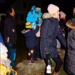 Děti zvoněním u soběslavské Hlásky přivolaly anděla. Předaly mu přání pro Ježíška