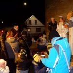 Děti zvoněním u soběslavské Hlásky přivolaly anděla. Předaly mu přání pro Ježíška