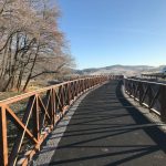 Unikátní stezka, která protíná Lipno, vypadá jako balkon nad jezerem