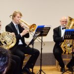 Adventní koncert o zlaté neděli naplnil celý sál komunitního centra Roudná