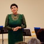 Adventní koncert o zlaté neděli naplnil celý sál komunitního centra Roudná