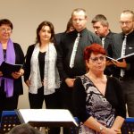 Adventní koncert o zlaté neděli naplnil celý sál komunitního centra Roudná