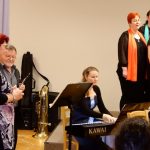 Adventní koncert o zlaté neděli naplnil celý sál komunitního centra Roudná