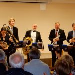 Adventní koncert o zlaté neděli naplnil celý sál komunitního centra Roudná