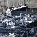 Policejnímu psovodovi shořelo u Milevska vybavení kynologického klubu. Psi se zachránili