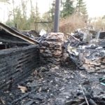 Policejnímu psovodovi shořelo u Milevska vybavení kynologického klubu. Psi se zachránili