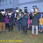 V Sezimově Ústí si vychutnali koledy od hudebníků Swing Bandu Tábor