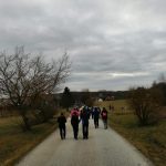 Pochod Okolo Bernartic letos vedl do Olešné