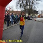 Překvapený Karel Boháč dostal v Chýnově selátko. Zvítězil znovu Petr Pechek