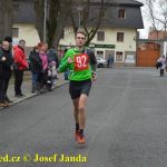 Překvapený Karel Boháč dostal v Chýnově selátko. Zvítězil znovu Petr Pechek