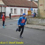 Překvapený Karel Boháč dostal v Chýnově selátko. Zvítězil znovu Petr Pechek