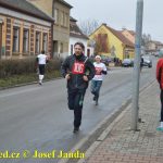 Překvapený Karel Boháč dostal v Chýnově selátko. Zvítězil znovu Petr Pechek