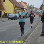 Překvapený Karel Boháč dostal v Chýnově selátko. Zvítězil znovu Petr Pechek