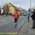 Překvapený Karel Boháč dostal v Chýnově selátko. Zvítězil znovu Petr Pechek