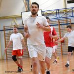 Smetanka se dočkala – slaví s pohárem pro vítěze. Šarvátka se odehrála už ve skupině…