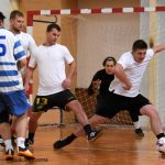 Smetanka se dočkala – slaví s pohárem pro vítěze. Šarvátka se odehrála už ve skupině…