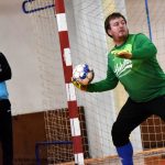 Smetanka se dočkala – slaví s pohárem pro vítěze. Šarvátka se odehrála už ve skupině…