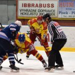 Napínavý duel tabulkových sousedů rozsekla až poslední třetina